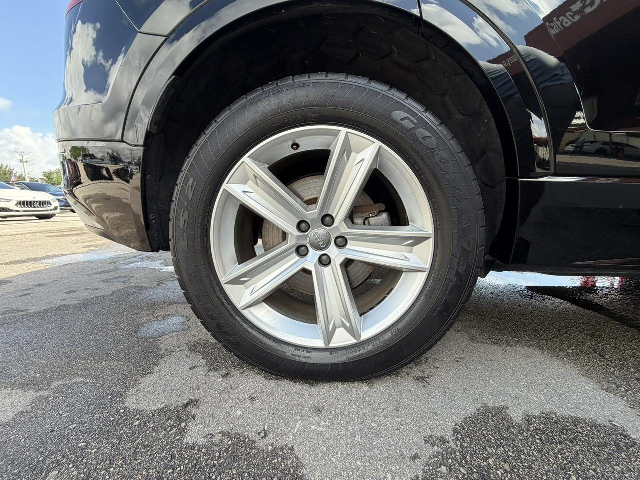 2019 Audi Q8 Premium Miami FL