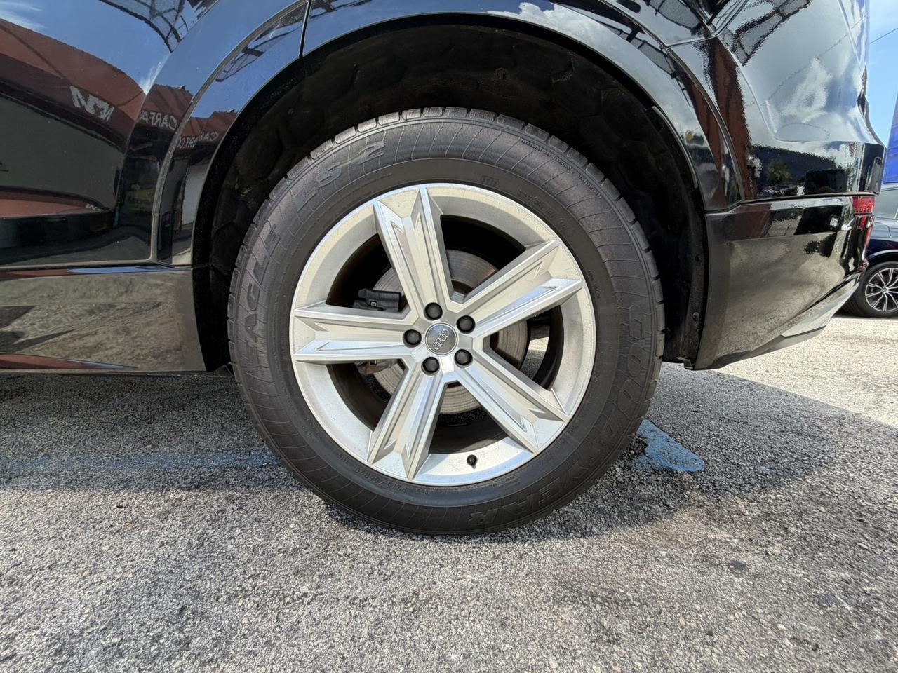 2019 Audi Q8 Premium Miami FL
