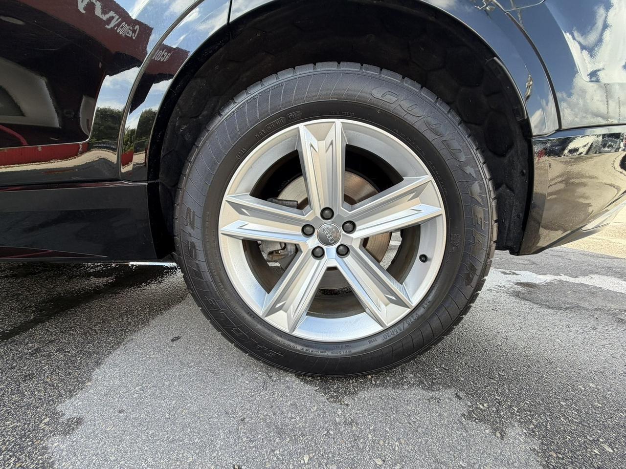 2019 Audi Q8 Premium Miami FL