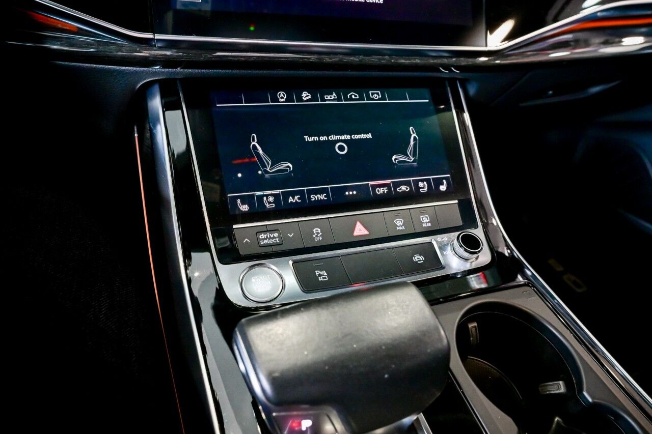 2019 Audi Q8 Premium Plus, 22'' Wheels, S-Line Springfield NJ