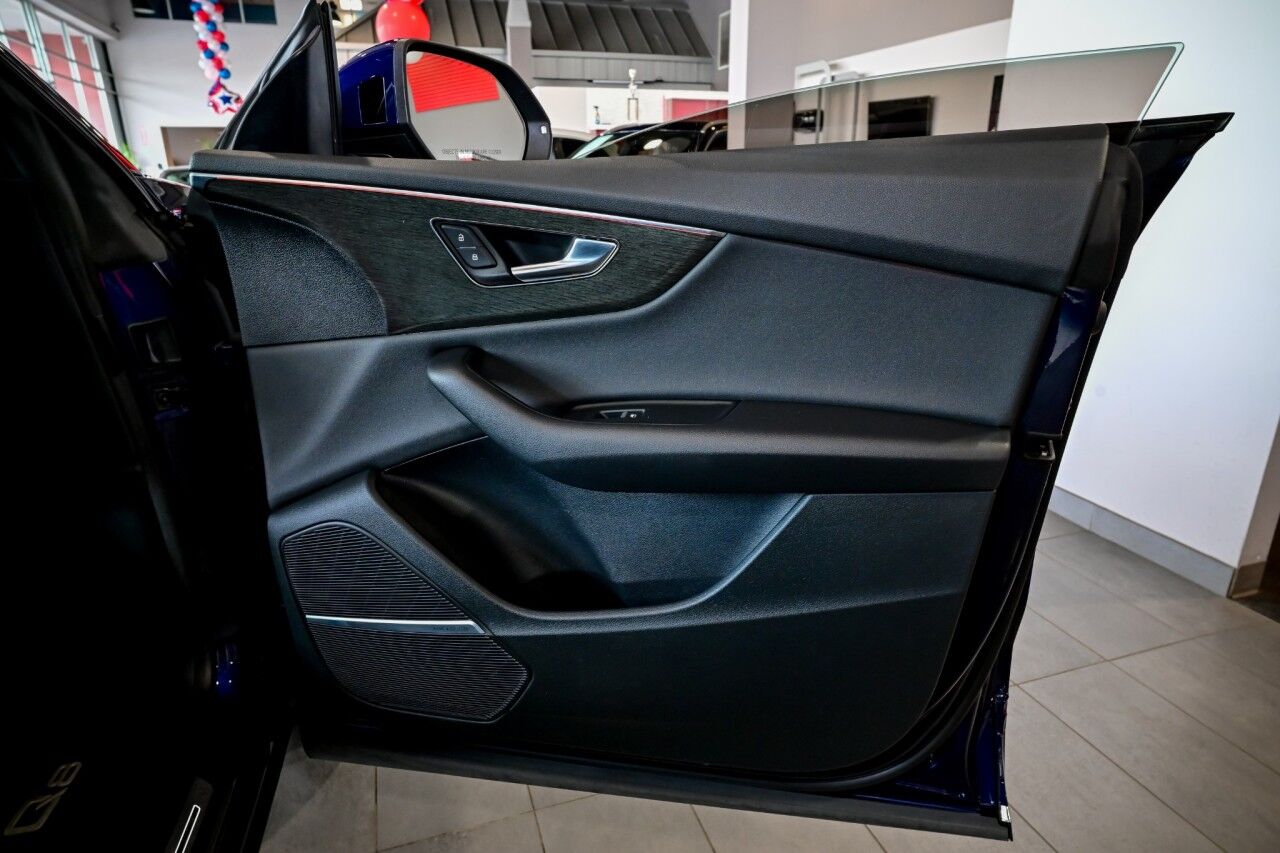 2019 Audi Q8 Premium Plus, 22'' Wheels, S-Line Springfield NJ