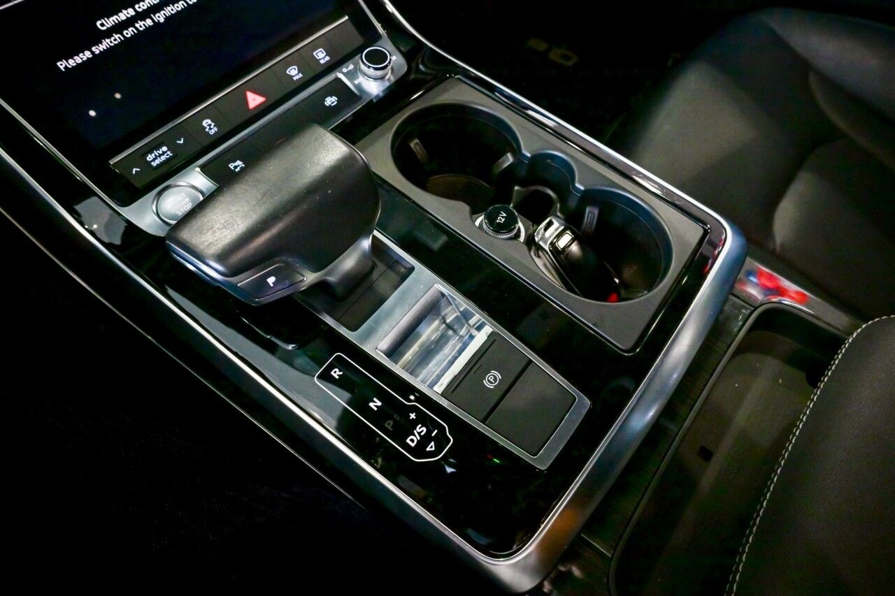 2019 Audi Q8 Premium Plus, 22'' Wheels, S-Line Springfield NJ