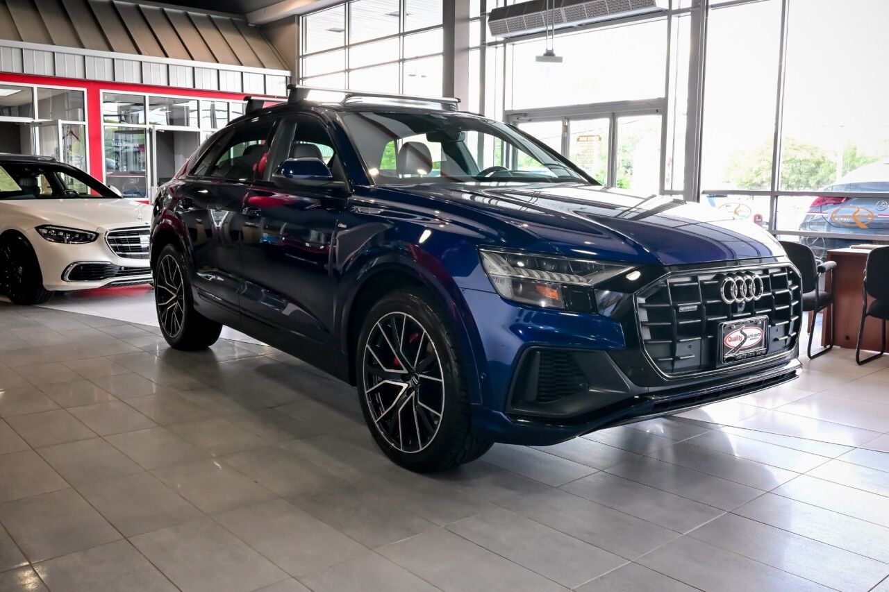 2019 Audi Q8 Premium Plus, 22'' Wheels, S-Line