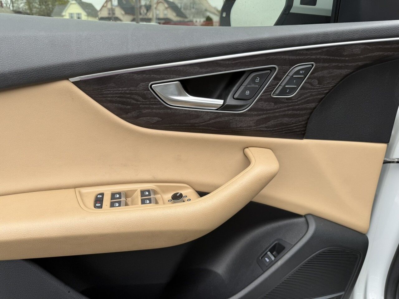 2019 Audi Q8 Premium Plus Fitchburg MA