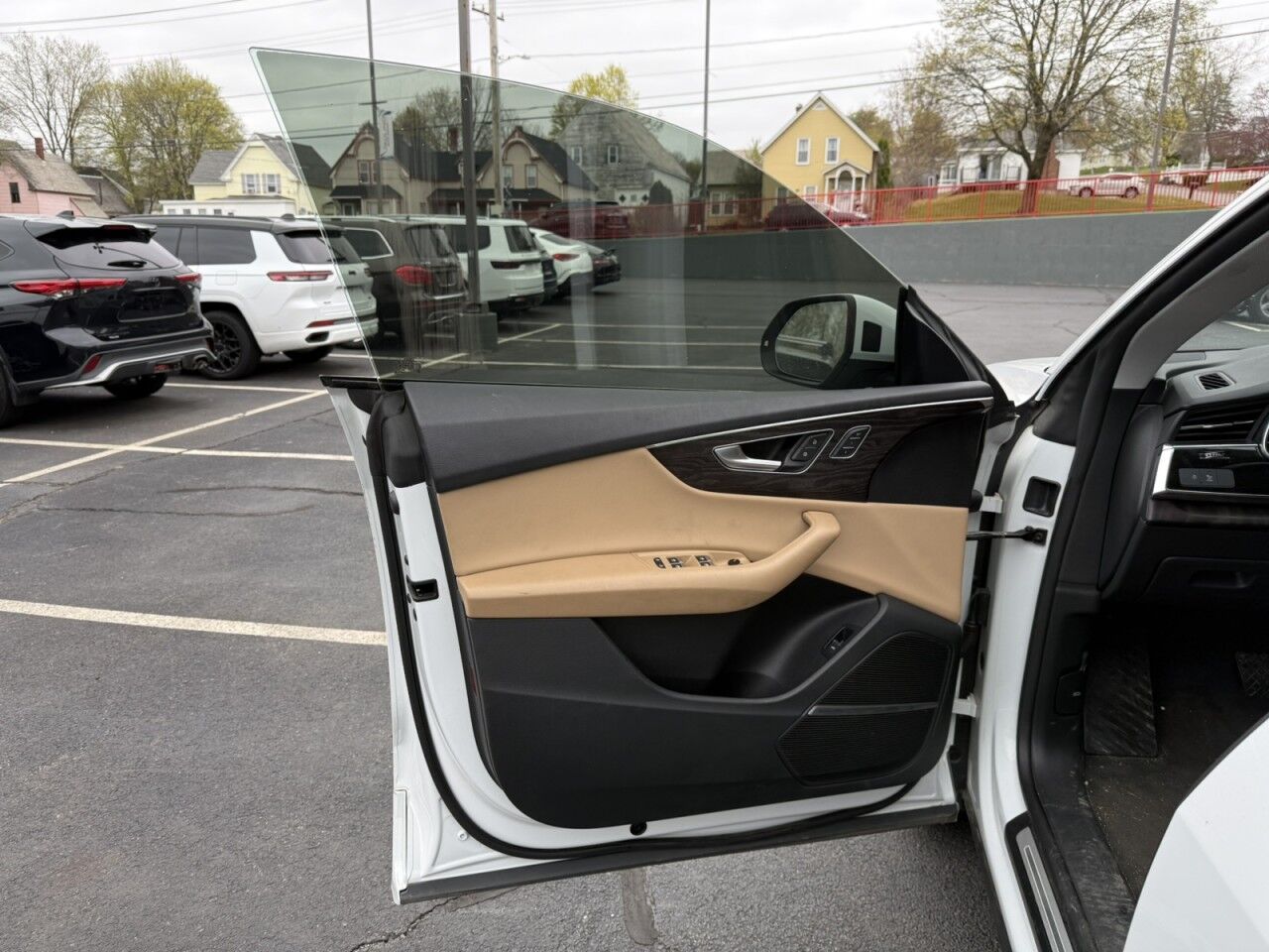 2019 Audi Q8 Premium Plus Fitchburg MA