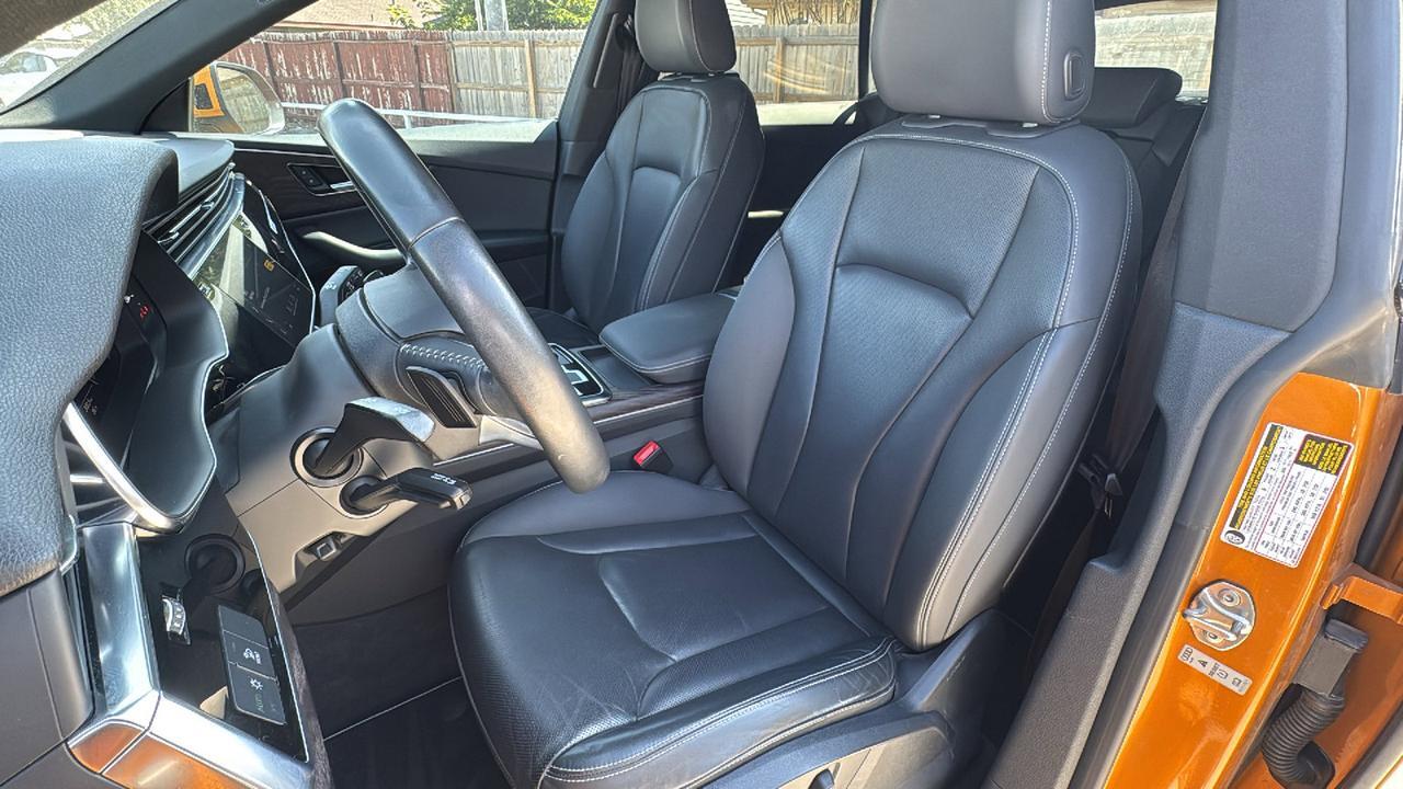 2019 Audi Q8 Premium Plus  Selma TX