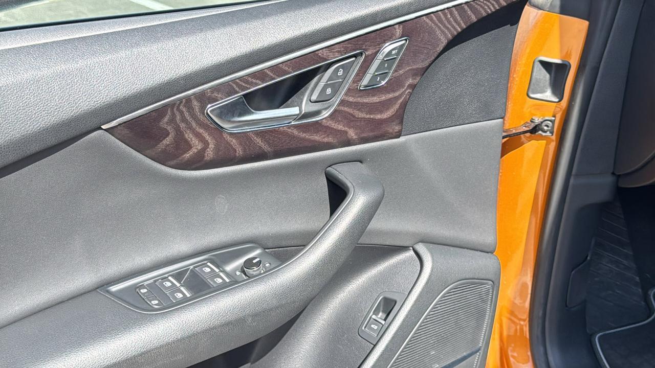 2019 Audi Q8 Premium Plus  Selma TX