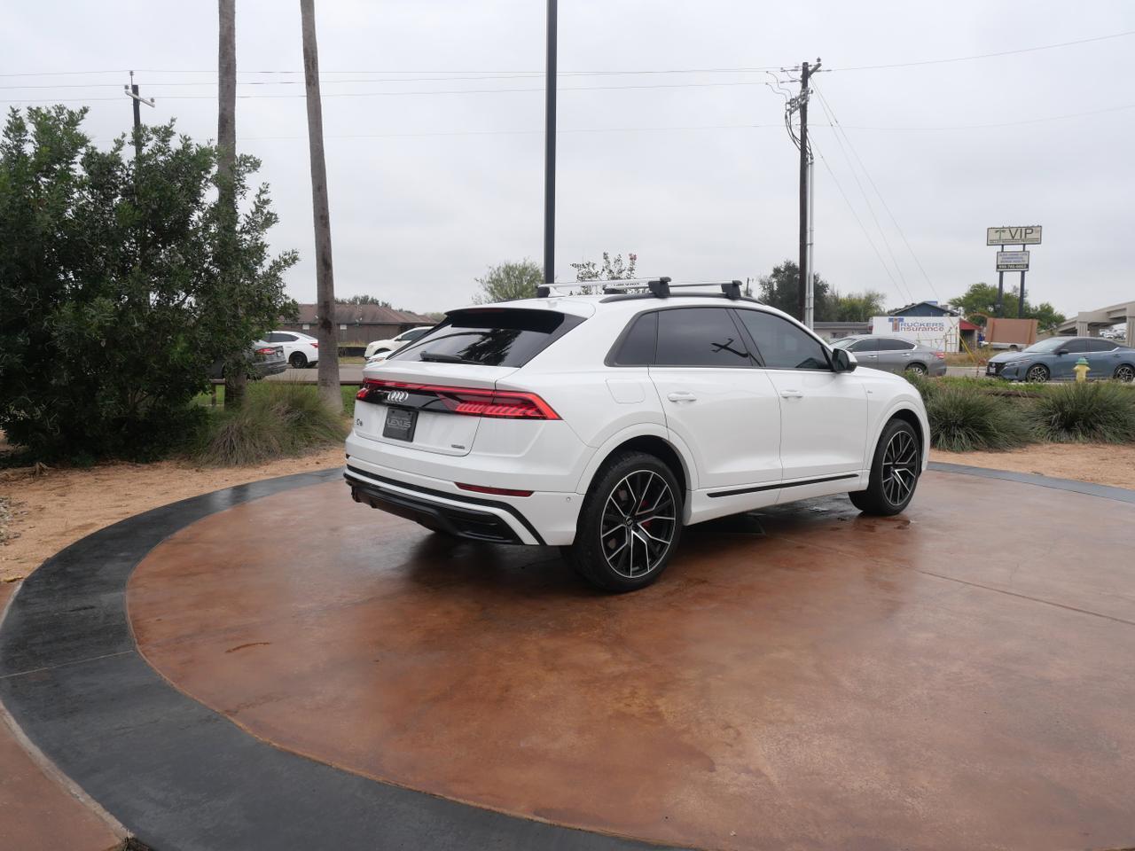 2019 Audi Q8 Premium Plus