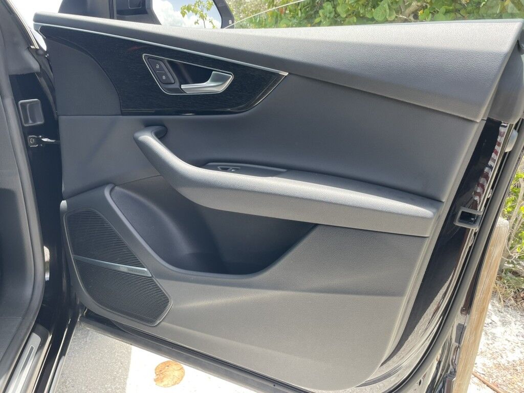 2019 Audi Q8 Premium Plus Sarasota FL