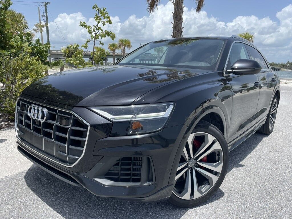 2019 Audi Q8 Premium Plus