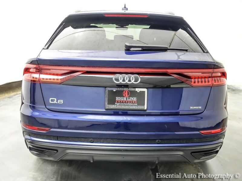2019 Audi Q8 Premium Plus