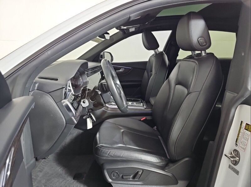 2019 Audi Q8 Premium Plus Willowbrook IL