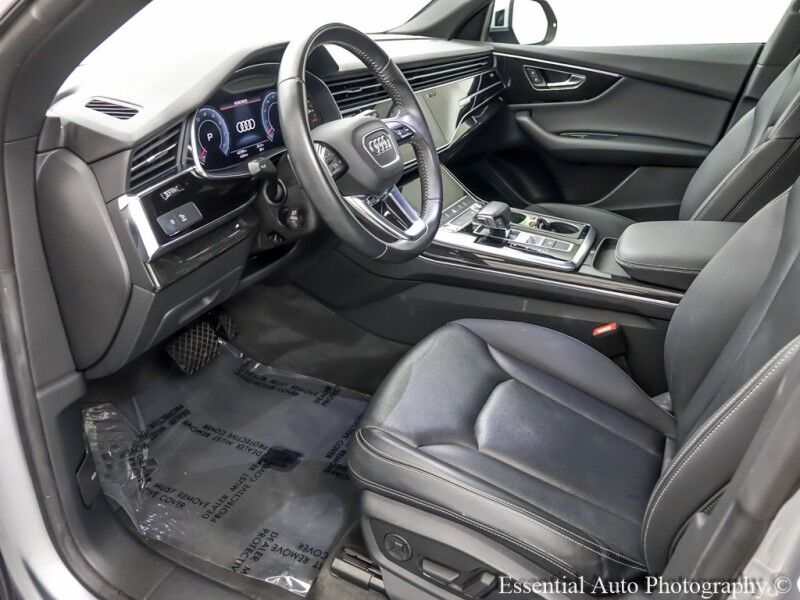 2019 Audi Q8 Premium Plus Willowbrook IL