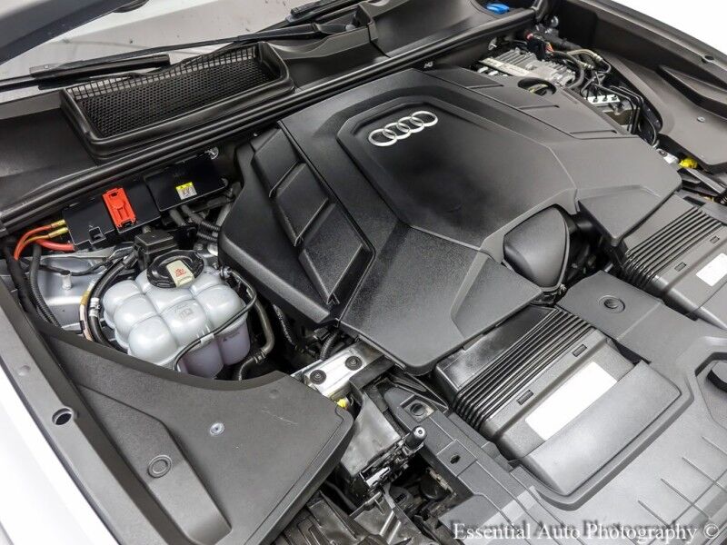 2019 Audi Q8 Premium Plus Willowbrook IL