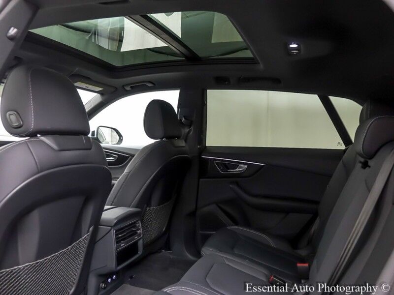 2019 Audi Q8 Premium Plus Willowbrook IL