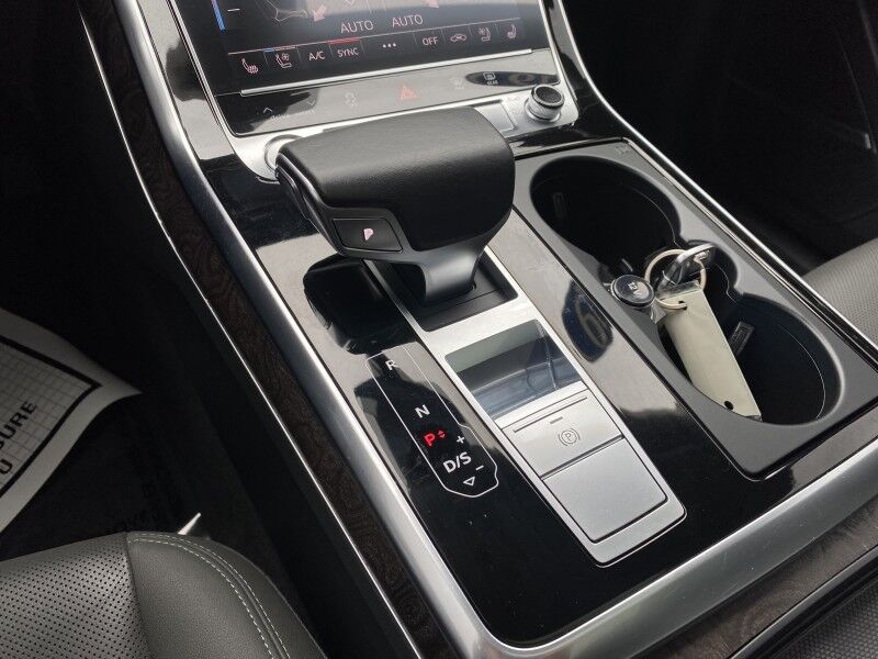 2019 Audi Q8 Prestige Bristol  PA