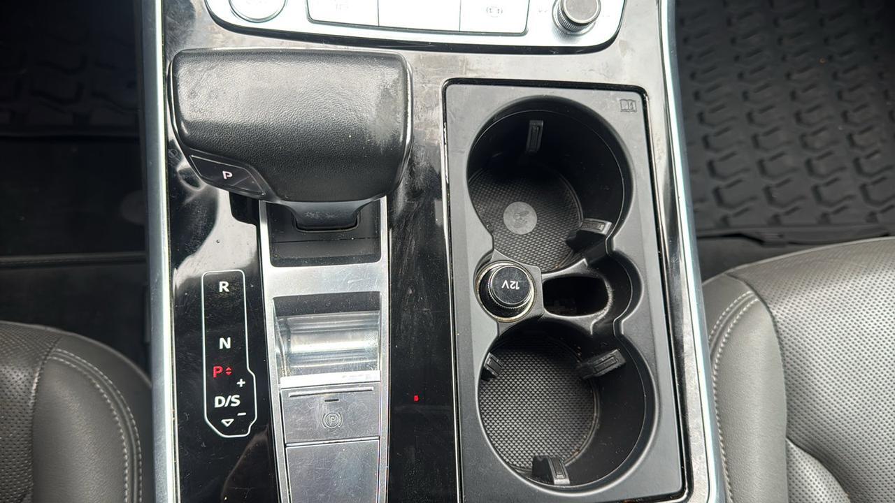 2019 Audi Q8 Prestige  Selma TX