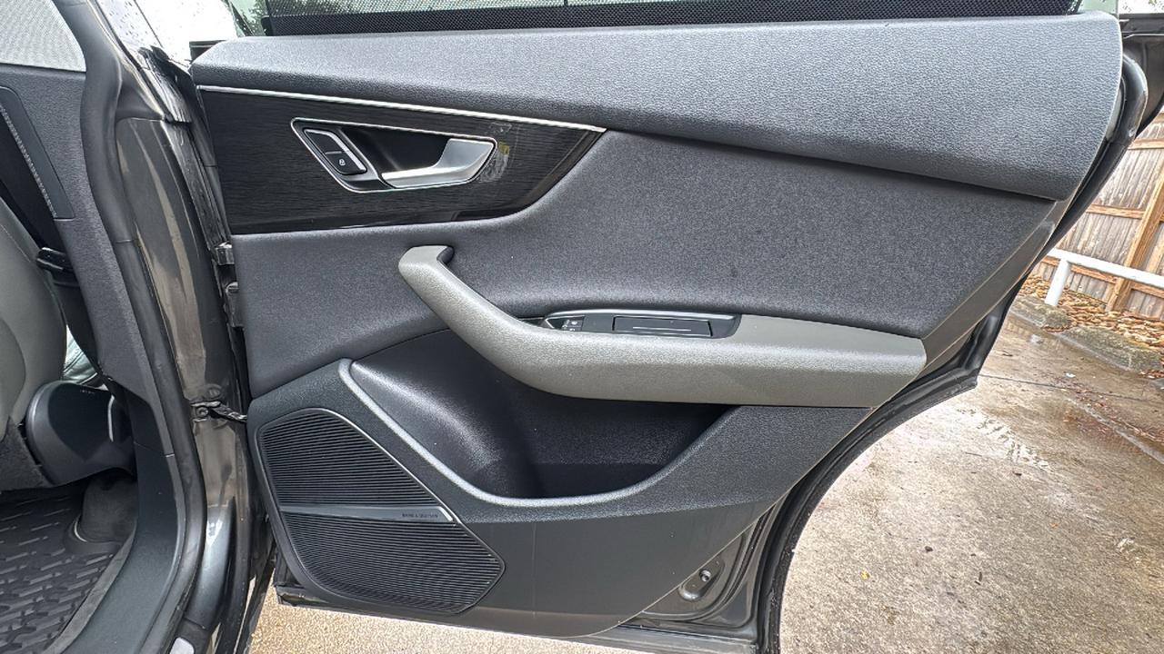 2019 Audi Q8 Prestige  Selma TX