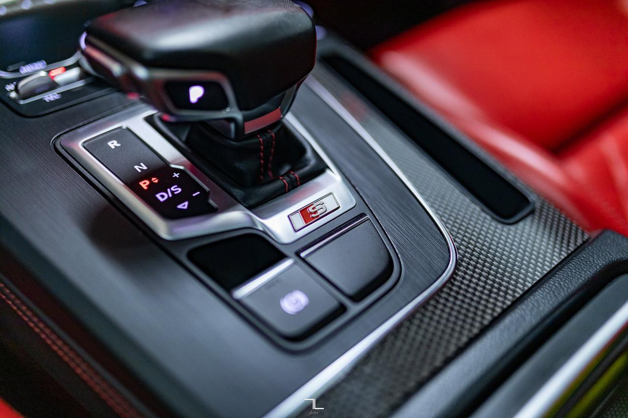 2019 Audi SQ5 Quattro Technik Black Optics Leather Roof Nav Red Deer AB