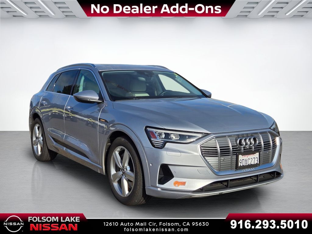 2019 Audi e-tron Premium Plus