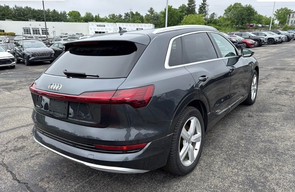 2019 Audi e-tron Premium Plus Portland OR