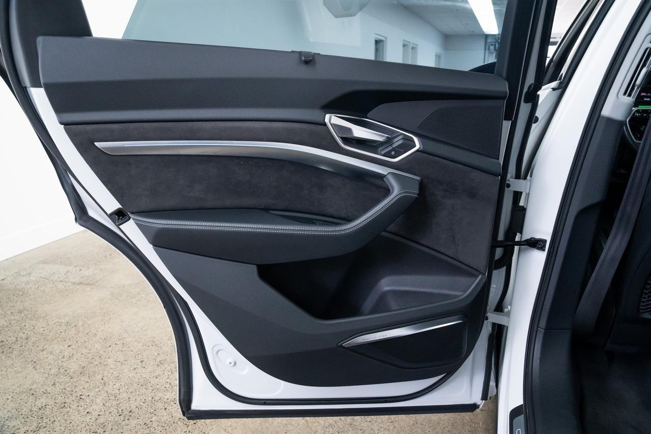 2019 Audi e-tron Prestige 1 Owner Head-Up Display Adaptive Cruise Portland OR