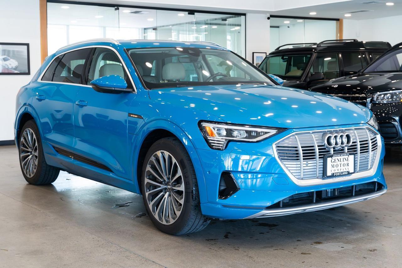 2019 Audi e-tron Prestige