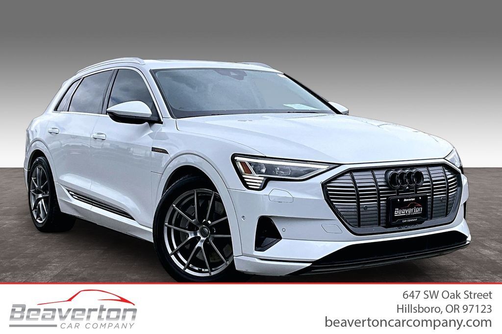 2019 Audi e-tron Prestige