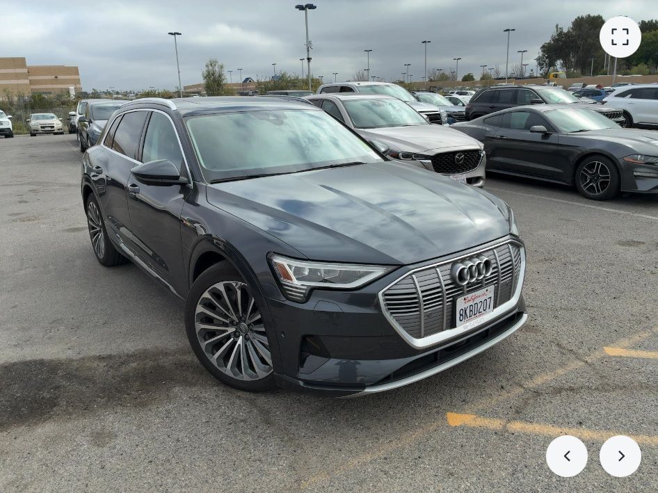 2019 Audi e-tron Prestige OR