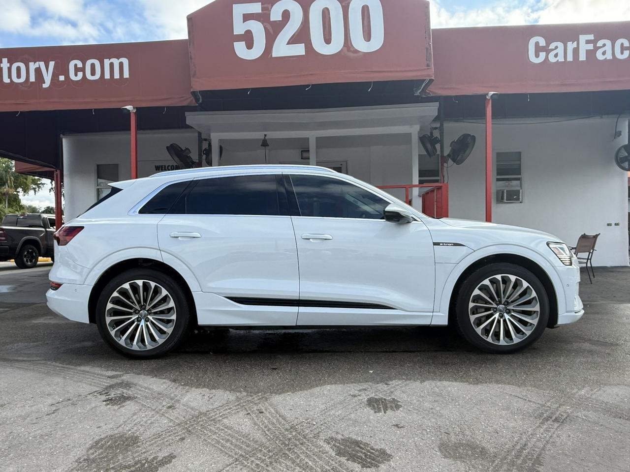2019 Audi e-tron Prestige Hollywood FL