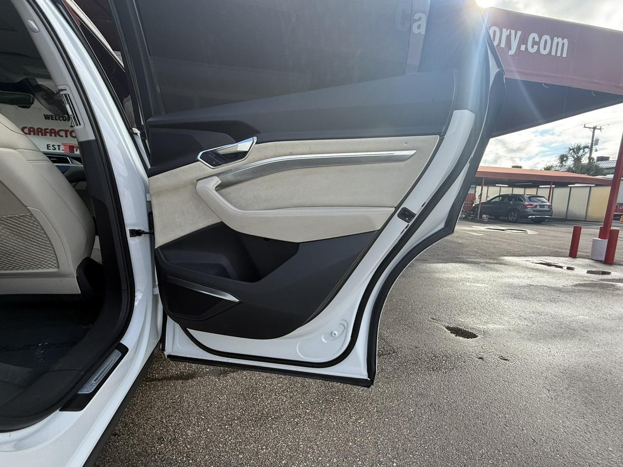 2019 Audi e-tron Prestige Hollywood FL