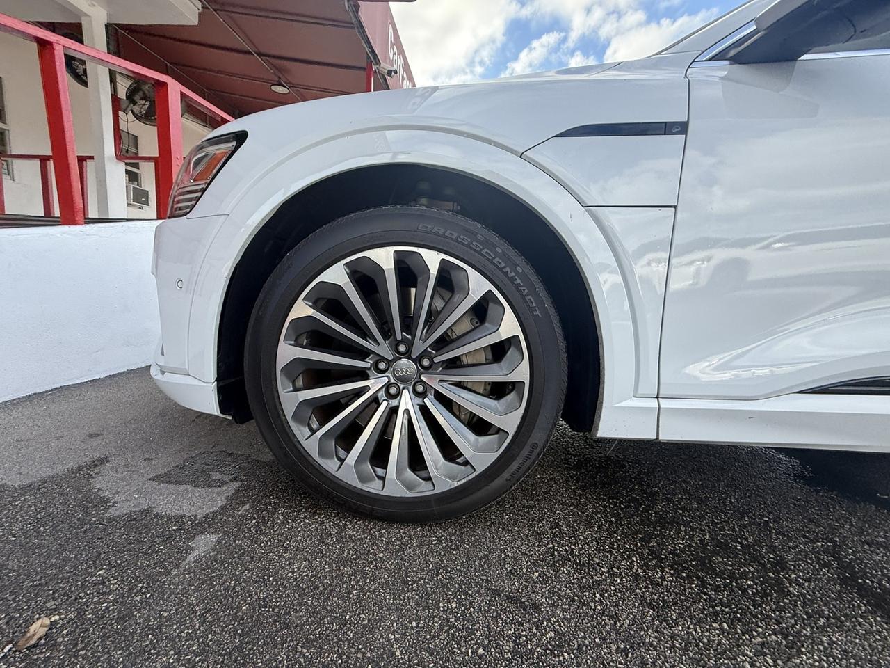 2019 Audi e-tron Prestige Hollywood FL