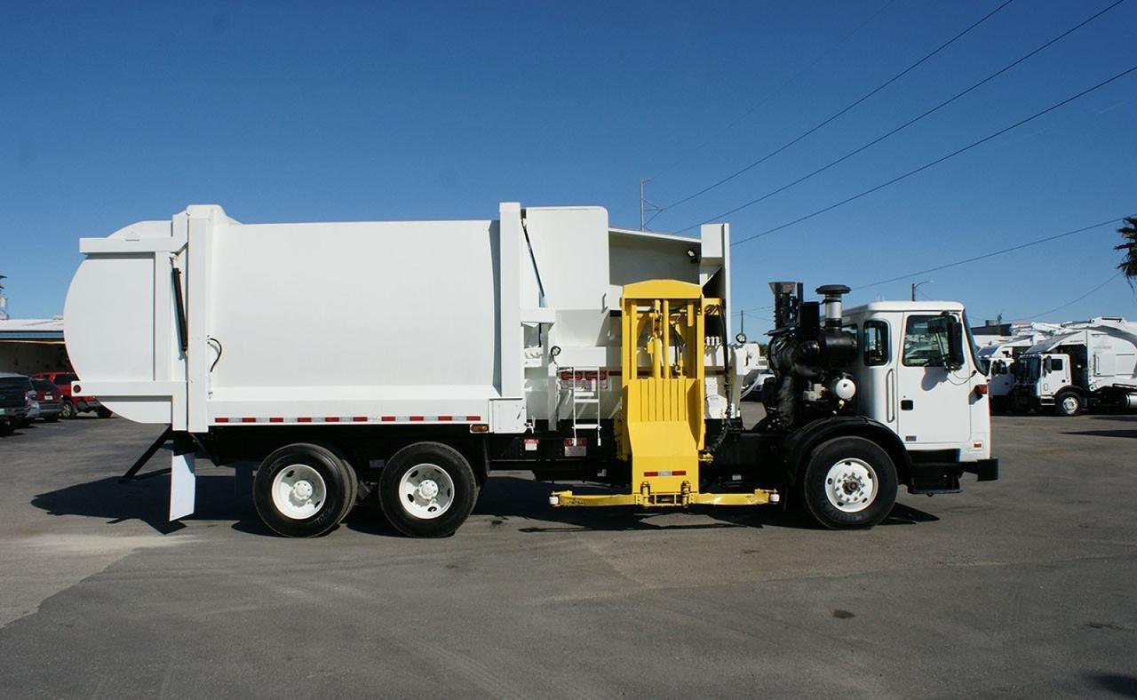 2019 Autocar ACX64 33 Yard G-S Products Side Loader Garbage Truck Tampa FL