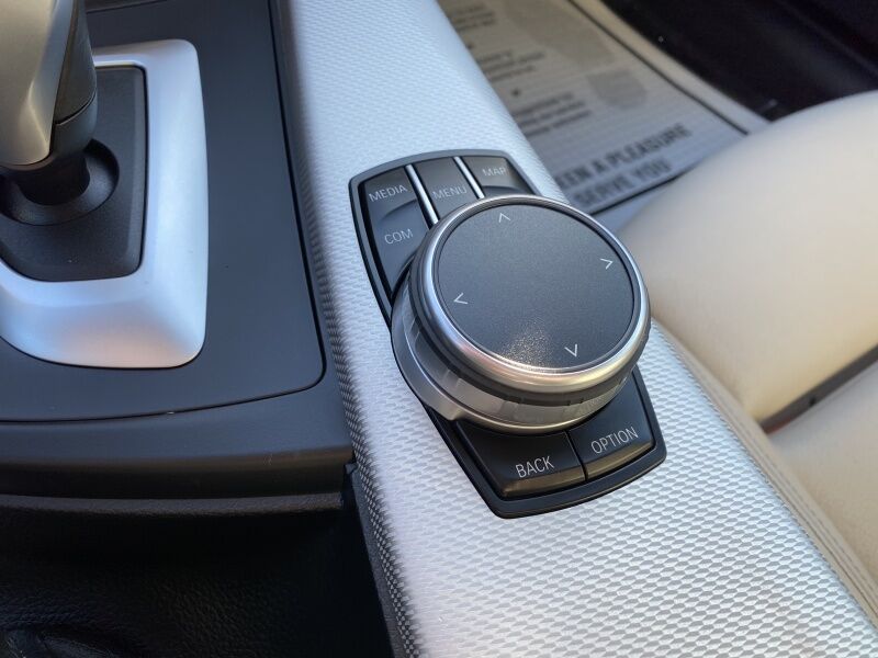 2019 BMW 3 Series 330i xDrive