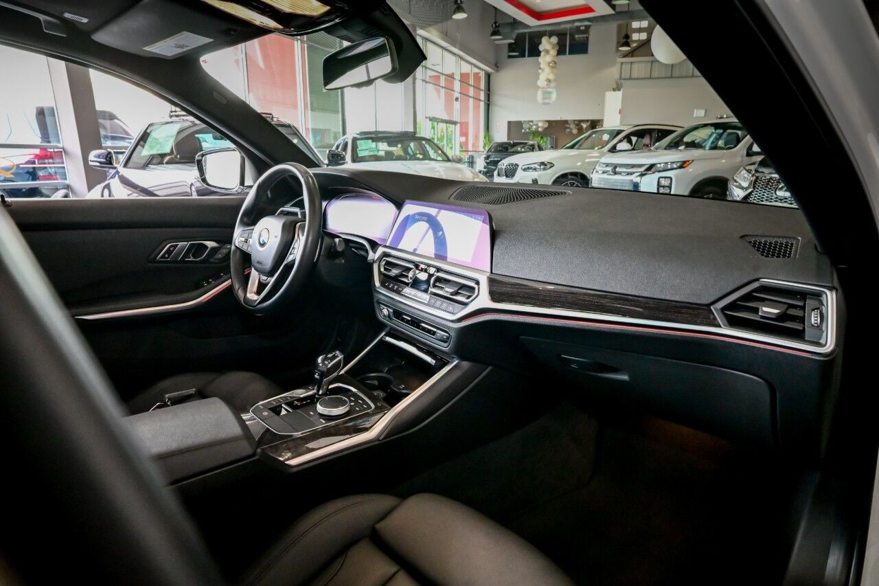 2019 BMW 3 Series 330i xDrive, Navigation, CarPlay, Remote Start, Ambient Lighting Springfield NJ
