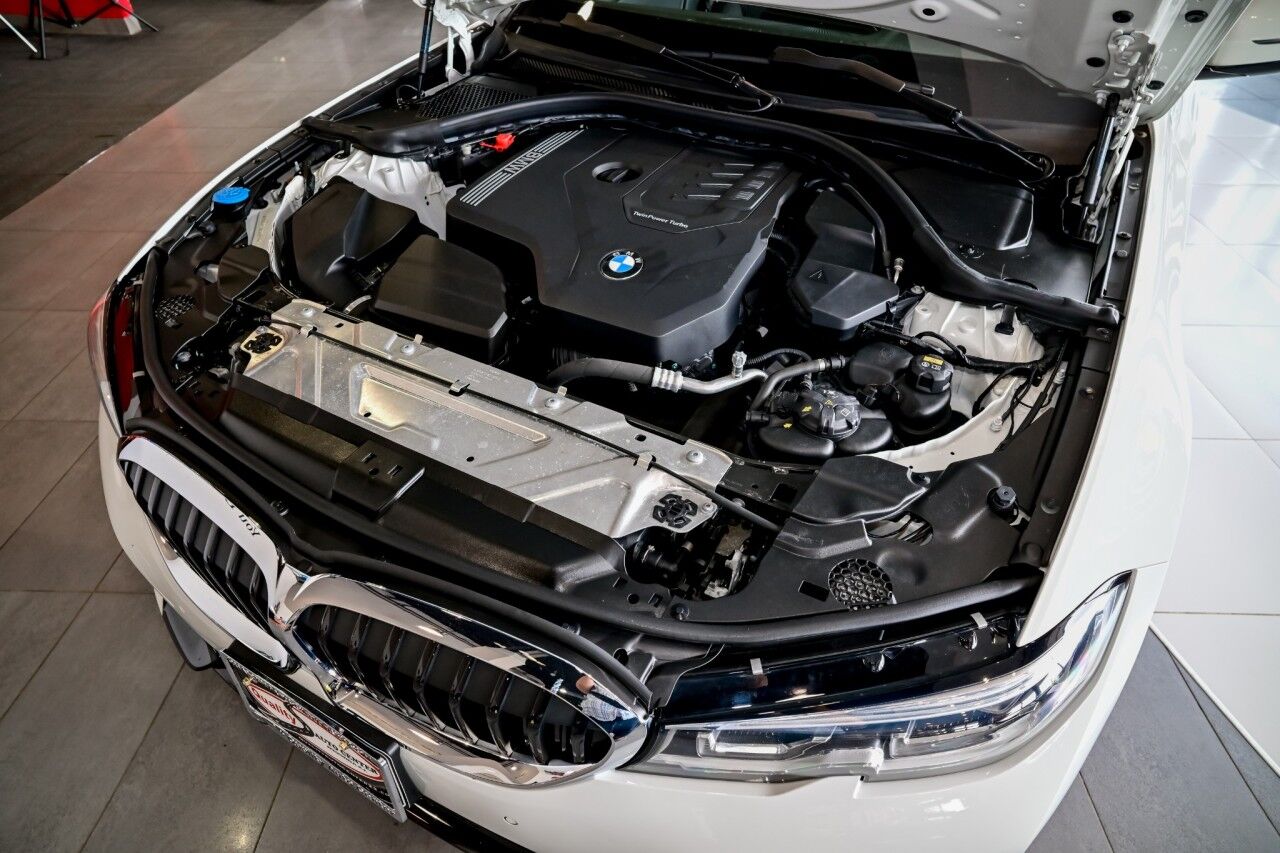 2019 BMW 3 Series 330i xDrive, Navigation, CarPlay, Remote Start, Ambient Lighting Springfield NJ