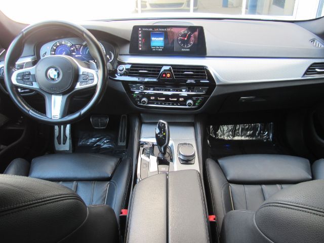 2019 BMW 5-Series 530e M-SPORT Plano TX