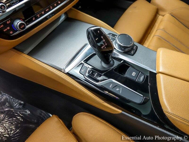 2019 BMW 5 Series 530e xDrive iPerformance Willowbrook IL