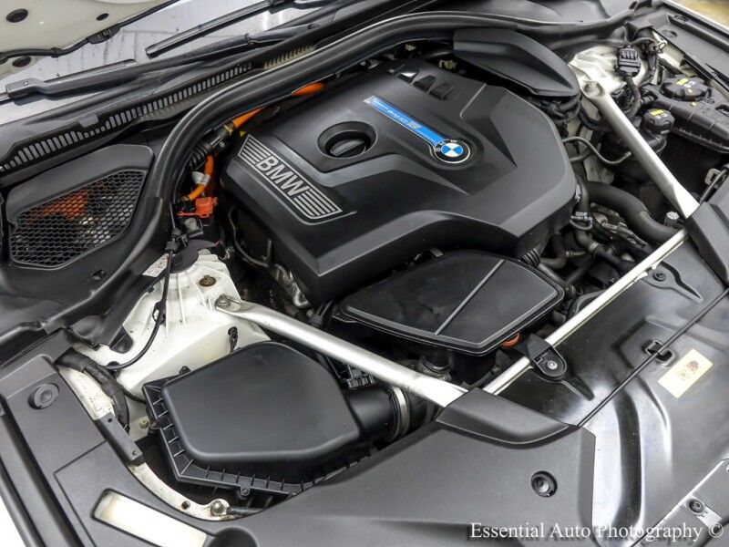 2019 BMW 5 Series 530e xDrive iPerformance Willowbrook IL