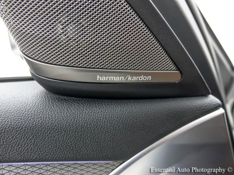 2019 BMW 5 Series 530e xDrive iPerformance Willowbrook IL