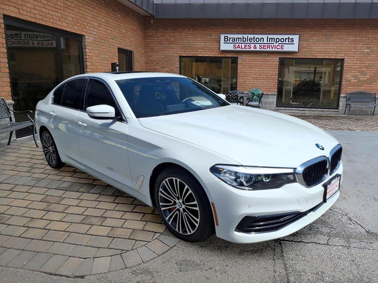 2019 BMW 5 Series 530i Sedan's photo