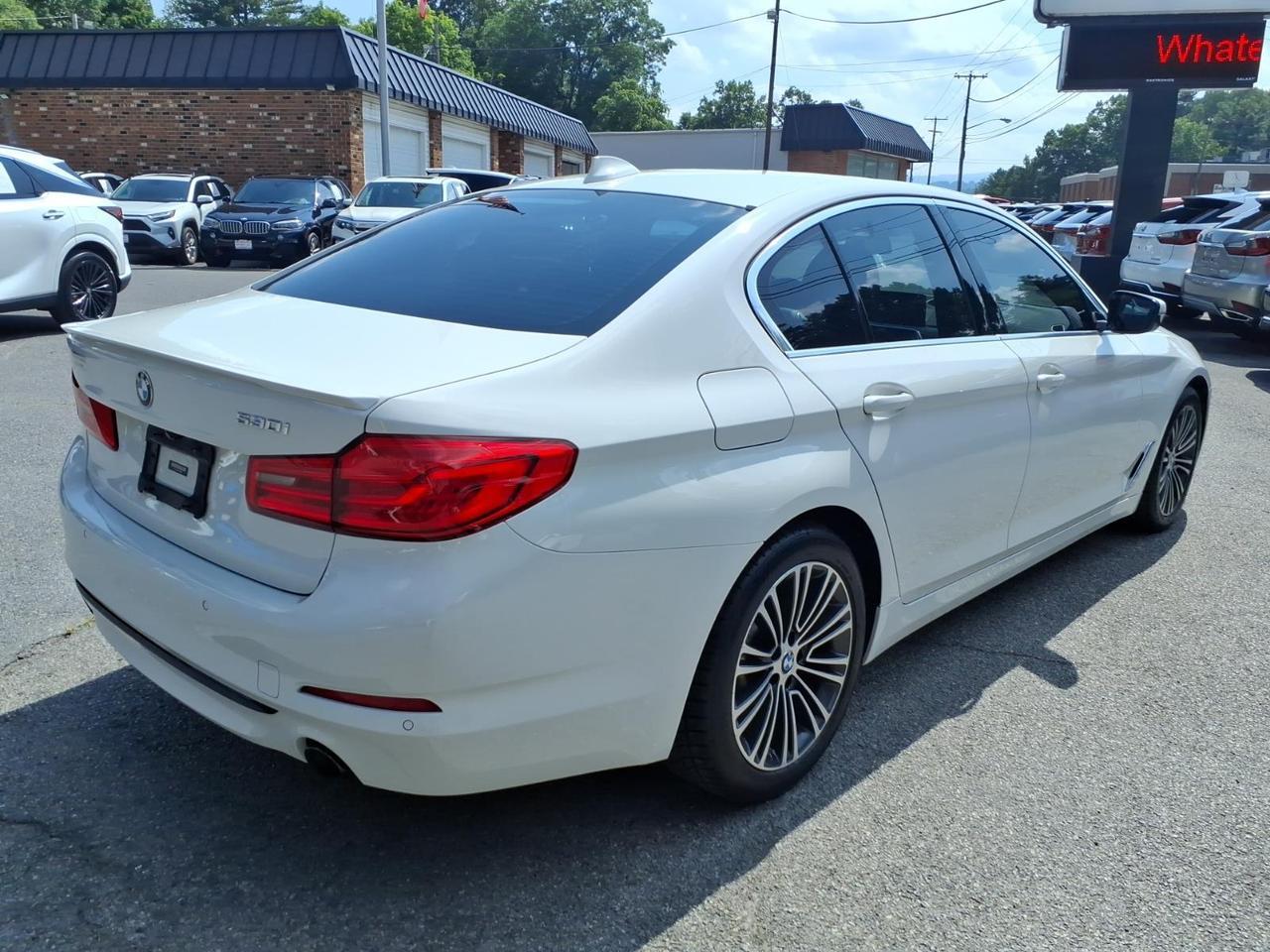 2019 BMW 5 Series 530i