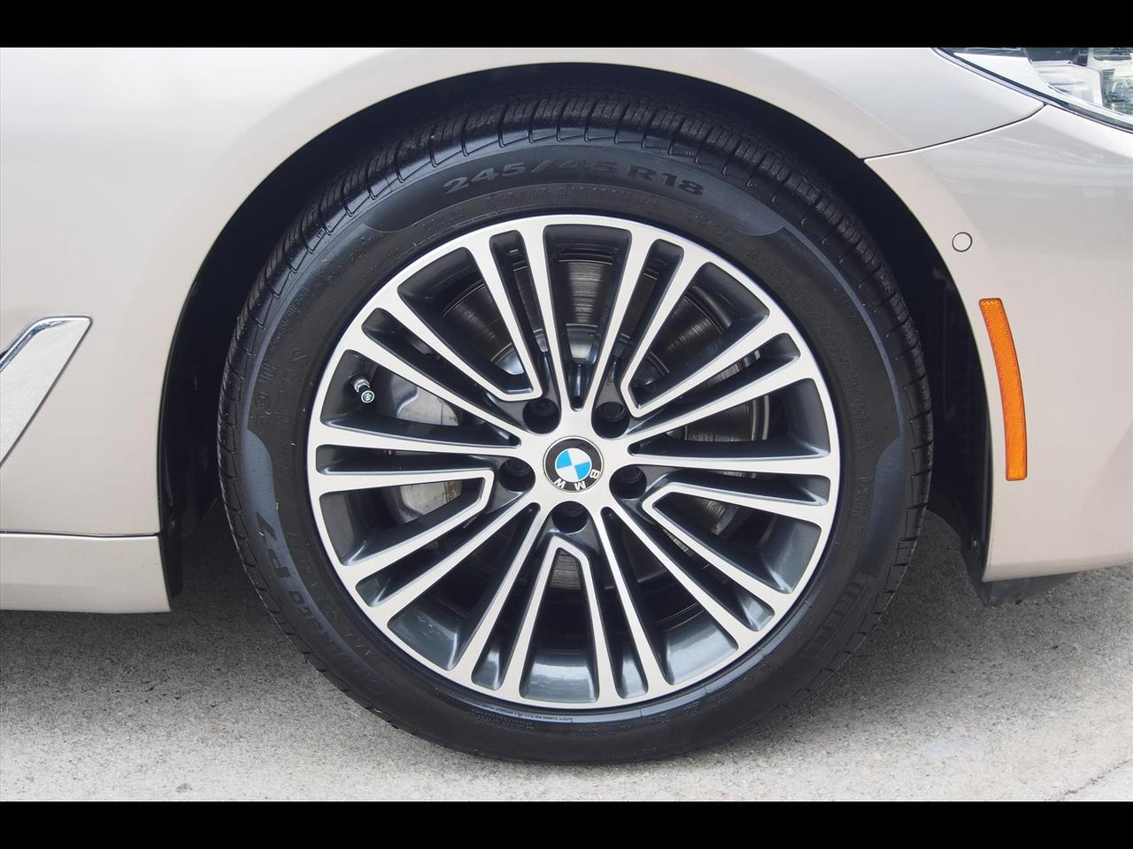 2019 BMW 5 Series 530i xDrive