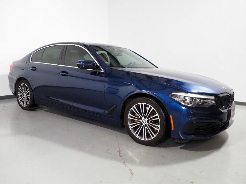 2019 BMW 5 Series 540i *DRIVER ASSIST PLUS PKG, HEADS-UP DISPLAY, NAVIGATION, ADAPTIVE CRUISE, SAFETY ALERTS, 360 VIEW CAMERAS, MOONROOF, DAKOTA LEATHER, HEATED/MULTI-CONTOUR SEATS, COMFORT ACCESS, WIRELESS CHARGING, APPLE CARPLAY Round Rock TX