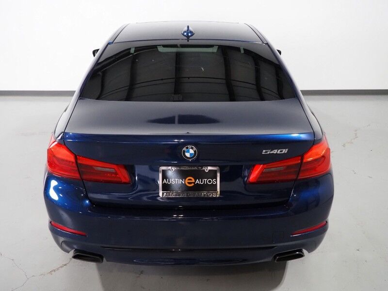 2019 BMW 5 Series 540i *DRIVER ASSIST PLUS PKG, HEADS-UP DISPLAY, NAVIGATION, ADAPTIVE CRUISE, SAFETY ALERTS, 360 VIEW CAMERAS, MOONROOF, DAKOTA LEATHER, HEATED/MULTI-CONTOUR SEATS, COMFORT ACCESS, WIRELESS CHARGING, APPLE CARPLAY Round Rock TX