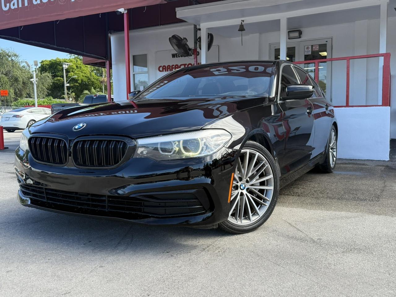 2019 BMW 5 Series 540i