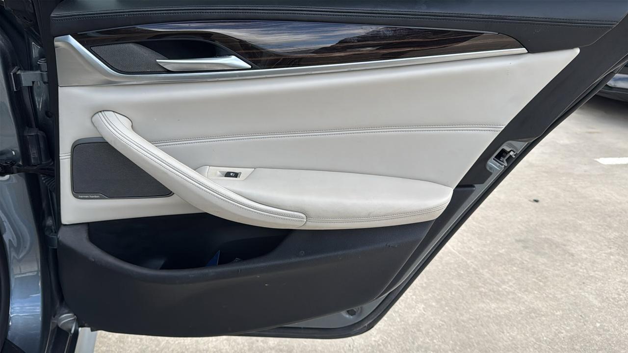 2019 BMW 5 Series 540i  Selma TX