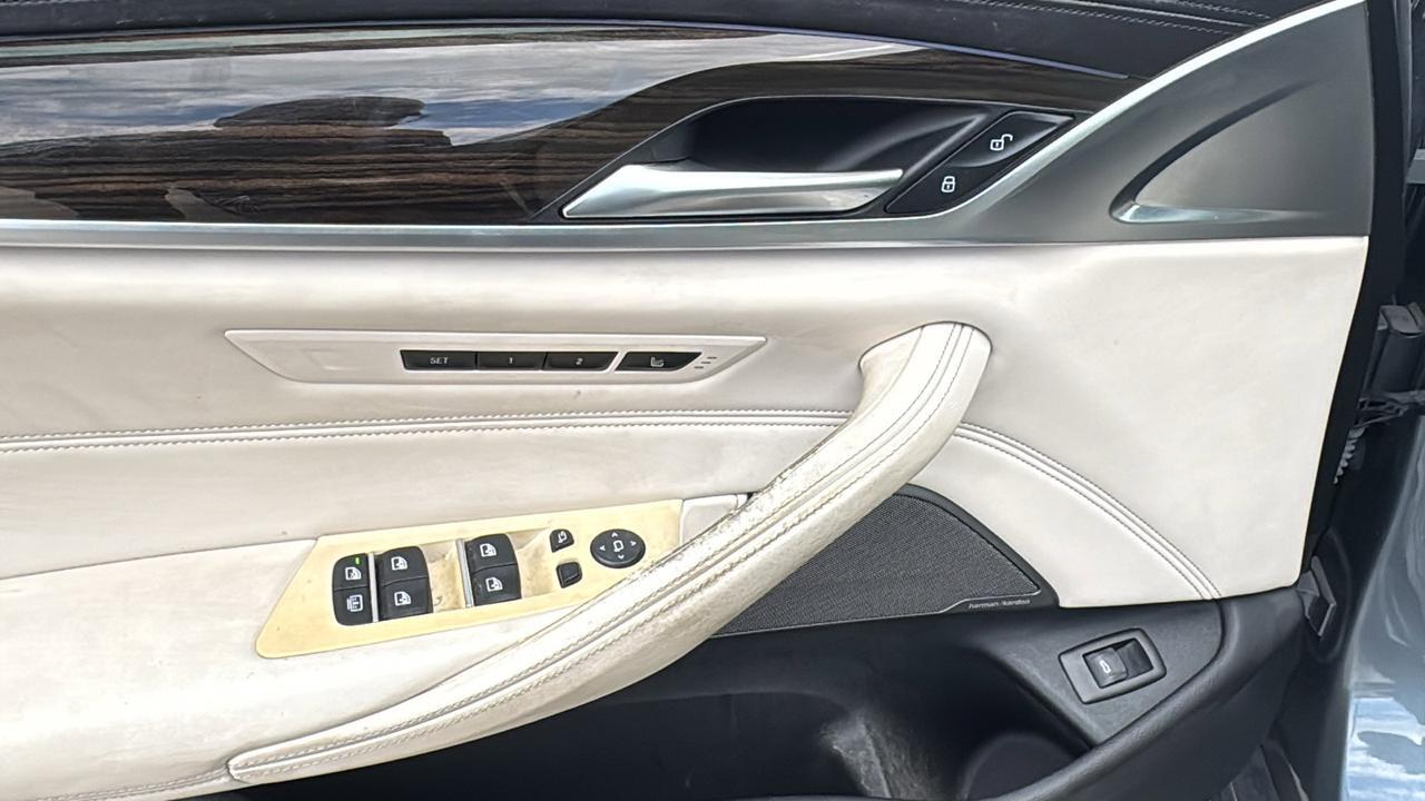 2019 BMW 5 Series 540i  Selma TX