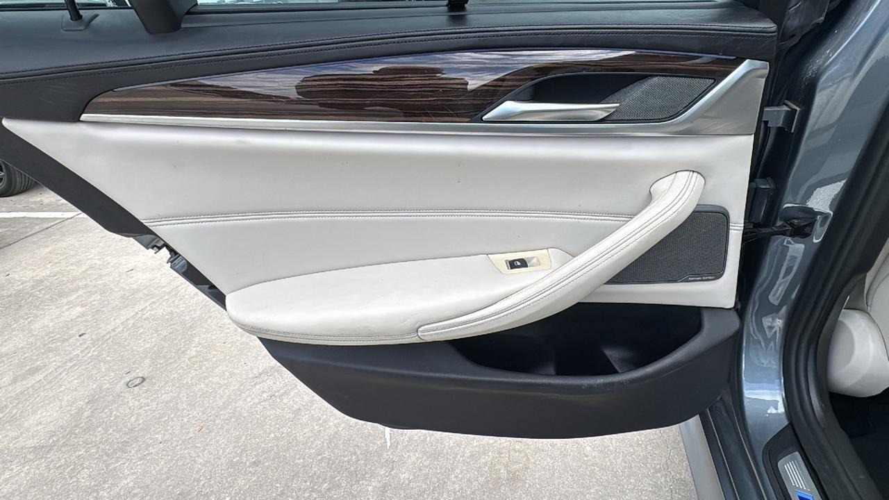 2019 BMW 5 Series 540i  Selma TX