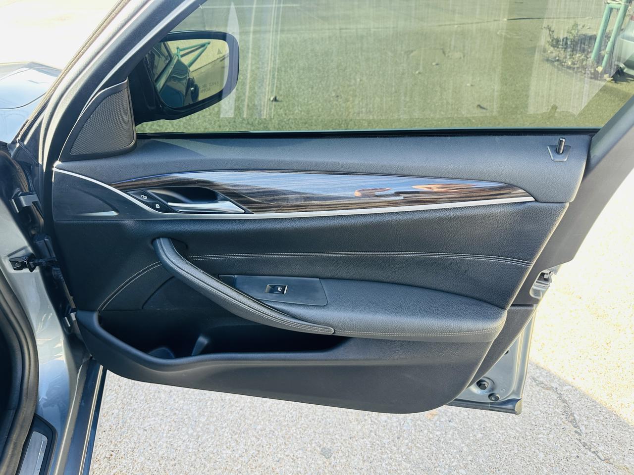 2019 BMW 5 Series 540i sport pkg Dallas TX